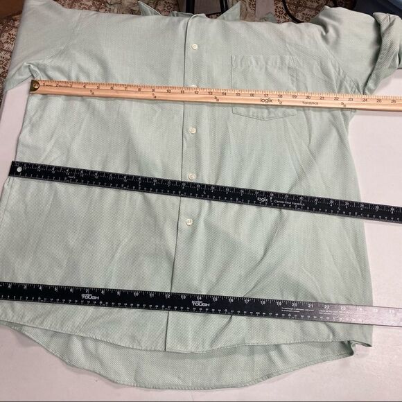 VAN HEUSEN Men’s Wrinkle Free Green Shirt Size 17 36/37 X Large Long Sleeve - Picture 10 of 10